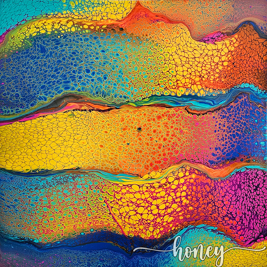 Lacy Happy by Silvi Honey
