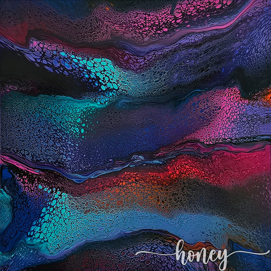Moody Layers by Silvi Honey